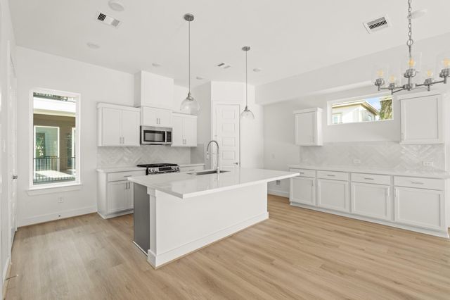 1309 Rosewood Street, Houston, TX 77004