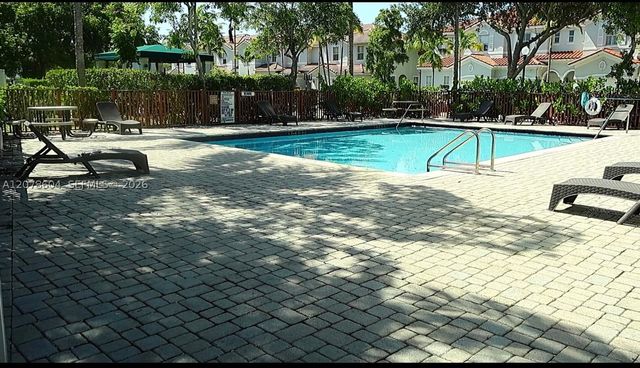 1035 NE 207th Ter, Miami, FL 33179