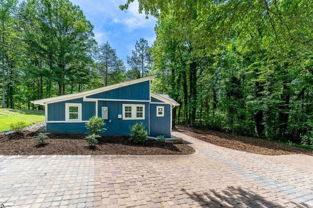 135 Harris Road, Pickens, SC 29671