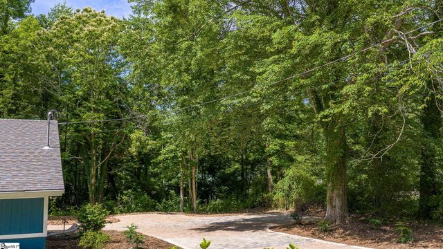 135 Harris Road, Pickens, SC 29671