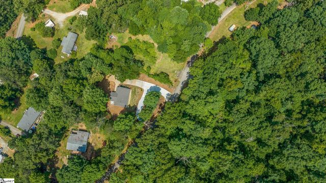 135 Harris Road, Pickens, SC 29671