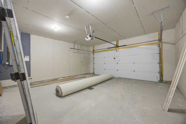 6264 86th Avenue S, Horace, ND 58047