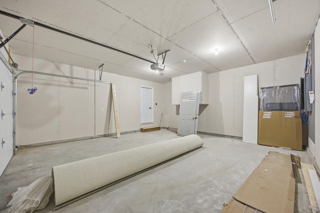 6264 86th Avenue S, Horace, ND 58047