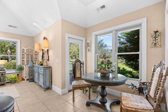 815 Bentley Ln., North Myrtle Beach, SC 29582