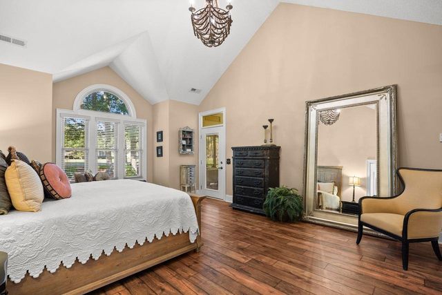 815 Bentley Ln., North Myrtle Beach, SC 29582