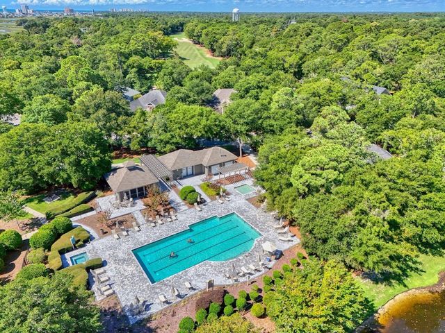 815 Bentley Ln., North Myrtle Beach, SC 29582