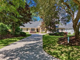 815 Bentley Ln., North Myrtle Beach, SC 29582