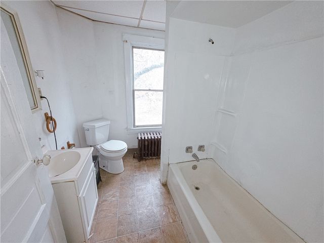 380 Stewart St, Turtle Creek, PA 15145