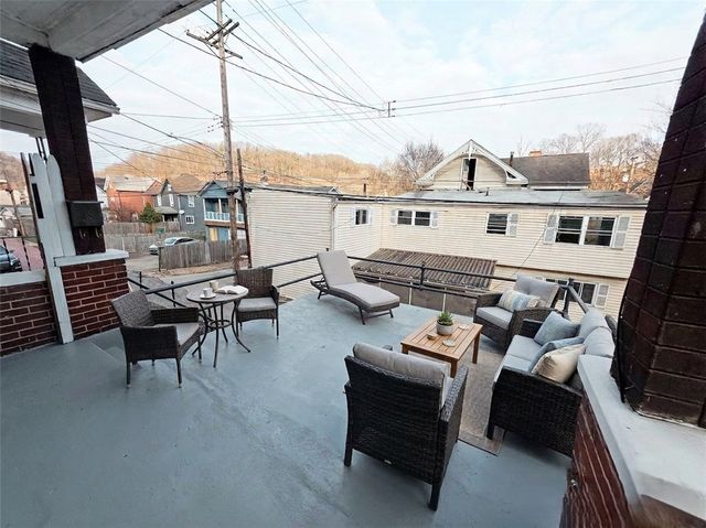 380 Stewart St, Turtle Creek, PA 15145