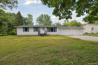 3250 Carr Street, Flint, MI 48506