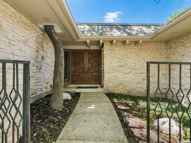 14407 Challedon Circle, San Antonio, TX 78248