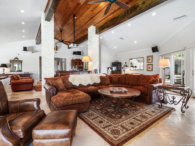 14407 Challedon Circle, San Antonio, TX 78248