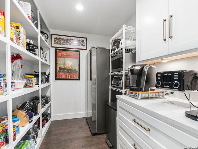 14407 Challedon Circle, San Antonio, TX 78248