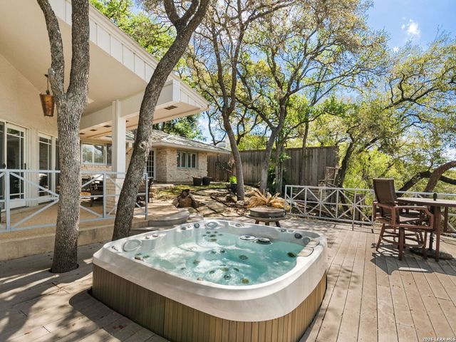 14407 Challedon Circle, San Antonio, TX 78248