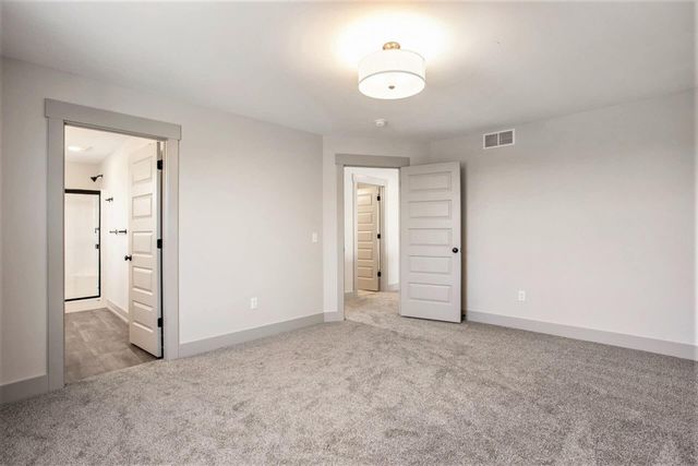 411 Gidley Circle, Grand Haven, MI 49417