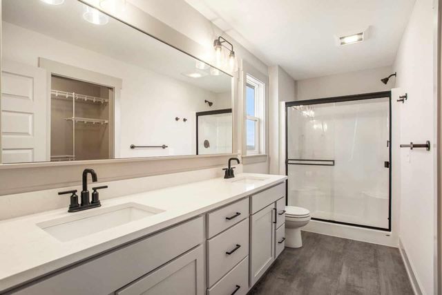 411 Gidley Circle, Grand Haven, MI 49417