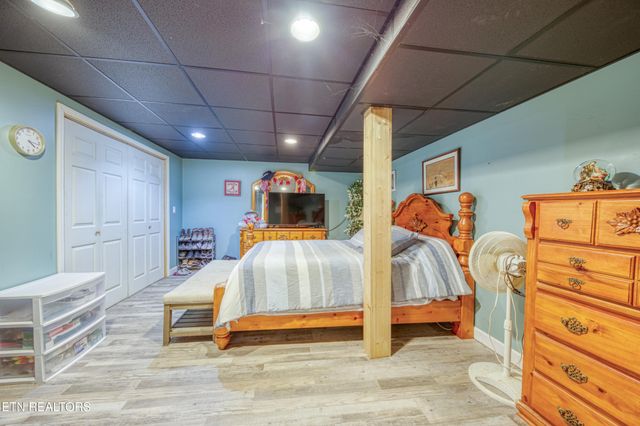 2215 Island Blvd, Sevierville, TN 37876