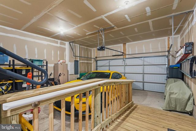 46337 REDDISH KNOB DR, Sterling, VA 20164