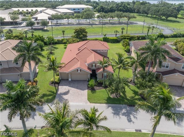 12840 Olde Banyon BLVD, North Fort Myers, FL 33903