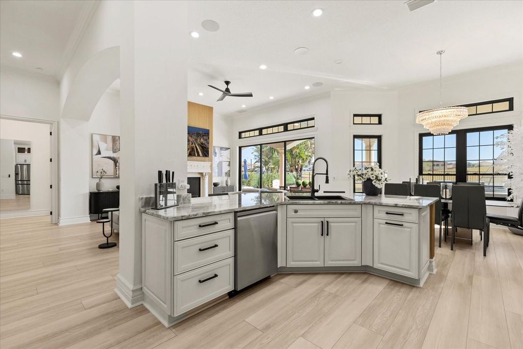 Image 27 of property listing at 7862 PALMILLA COURT, Reunion, FL 34747