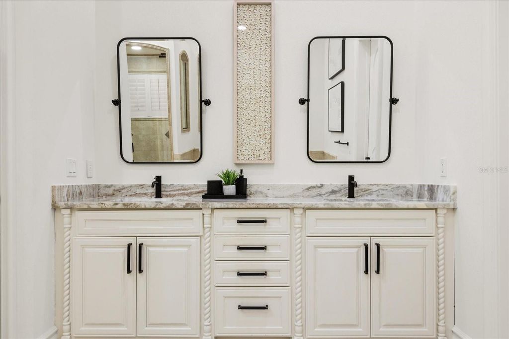 Image 36 of property listing at 7862 PALMILLA COURT, Reunion, FL 34747