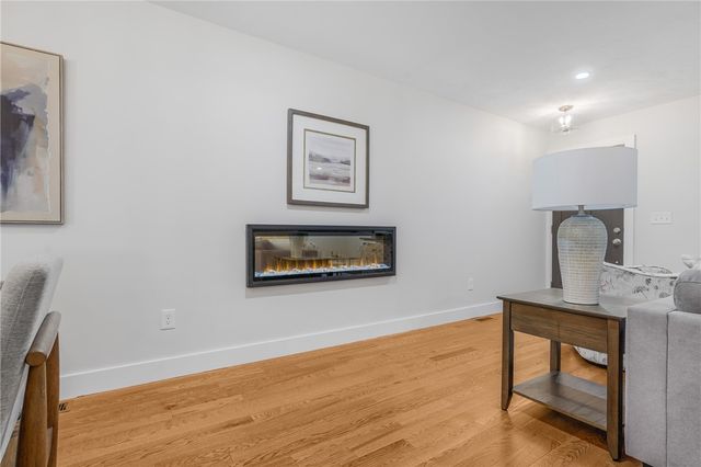 7 Trinity Way, Johnston, RI 02919