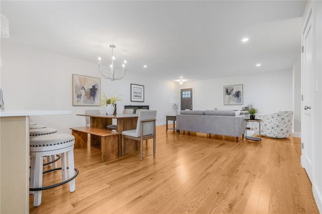 7 Trinity Way, Johnston, RI 02919