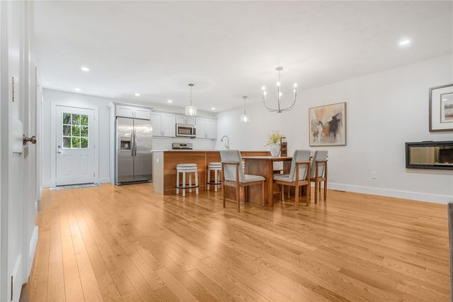 7 Trinity Way, Johnston, RI 02919