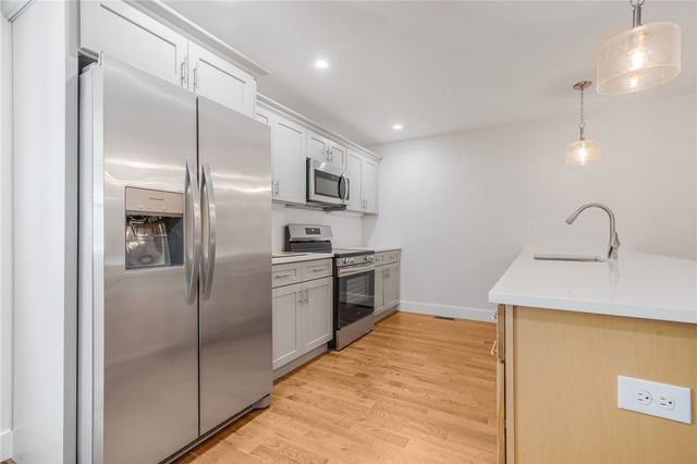 7 Trinity Way, Johnston, RI 02919