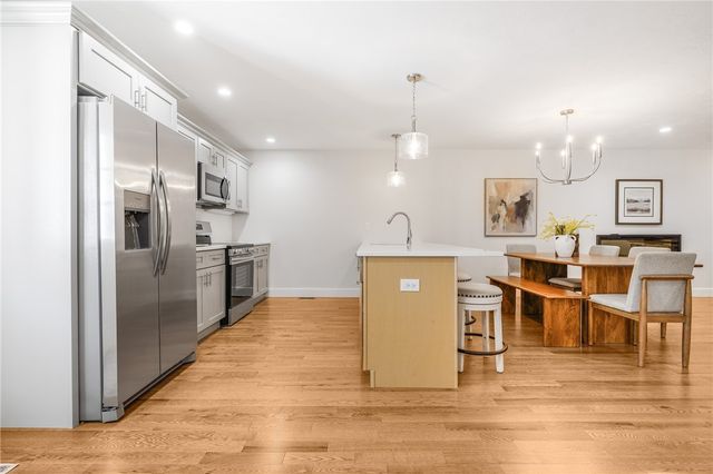 7 Trinity Way, Johnston, RI 02919