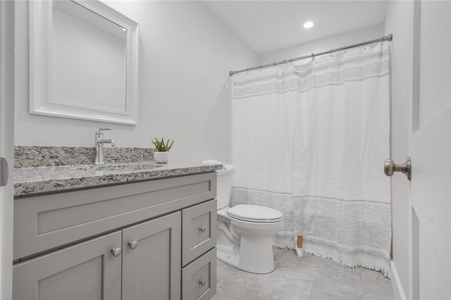 7 Trinity Way, Johnston, RI 02919