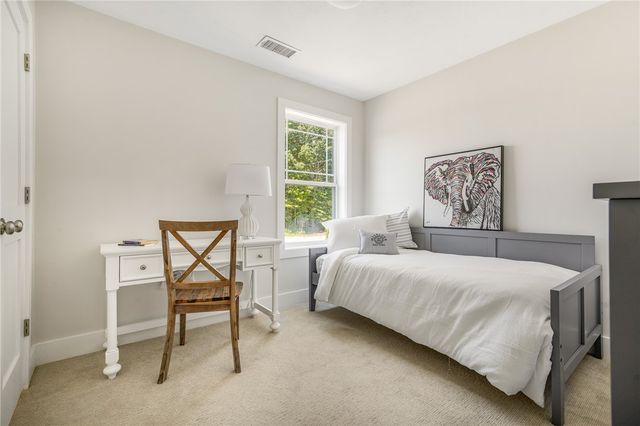 7 Trinity Way, Johnston, RI 02919