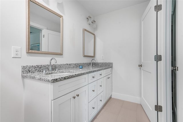 7 Trinity Way, Johnston, RI 02919