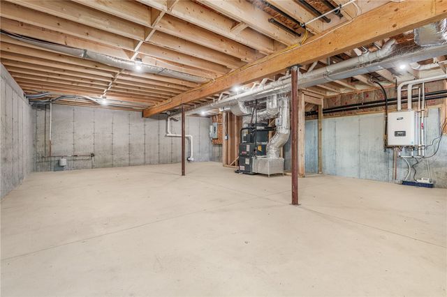 7 Trinity Way, Johnston, RI 02919