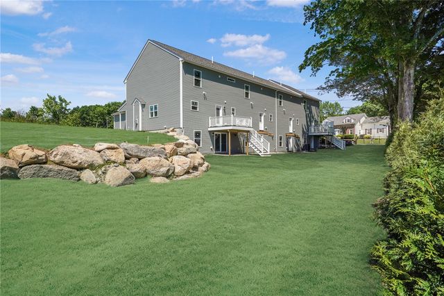 7 Trinity Way, Johnston, RI 02919