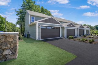 7 Trinity Way, Johnston, RI 02919