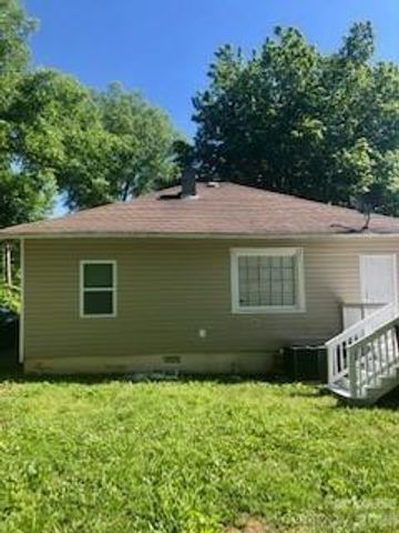 912 W 5th Avenue, Gastonia, NC 28052