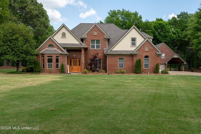 1290 S Robertson Road, Hernando, MS 38632