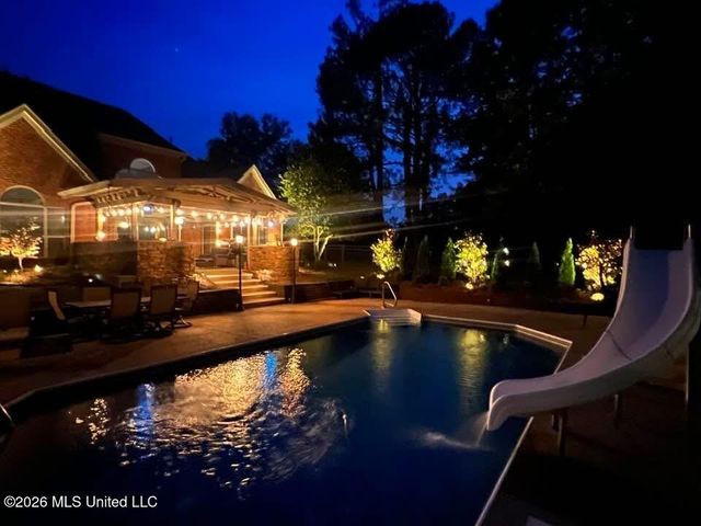 1290 S Robertson Road, Hernando, MS 38632