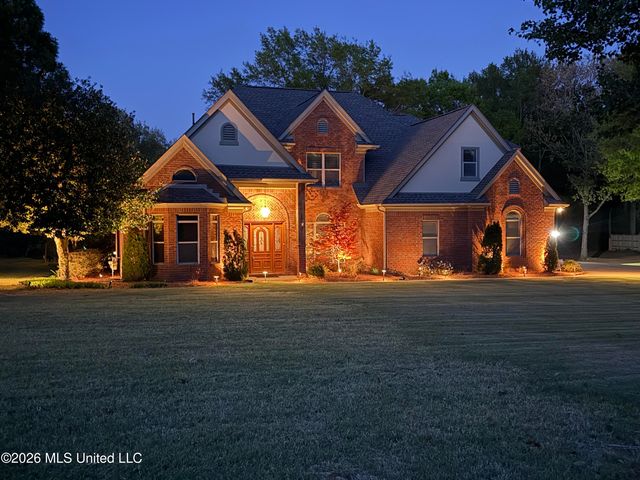 1290 S Robertson Road, Hernando, MS 38632