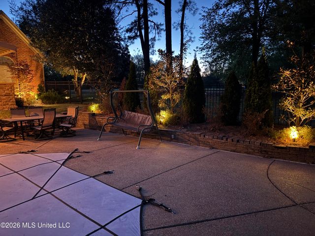 1290 S Robertson Road, Hernando, MS 38632