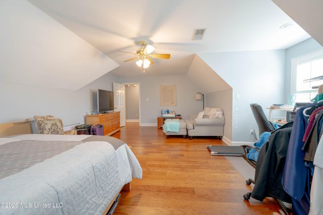 1290 S Robertson Road, Hernando, MS 38632