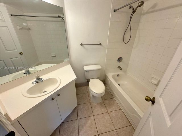 2039 SE 10th Ave 509, Fort Lauderdale, FL 33316