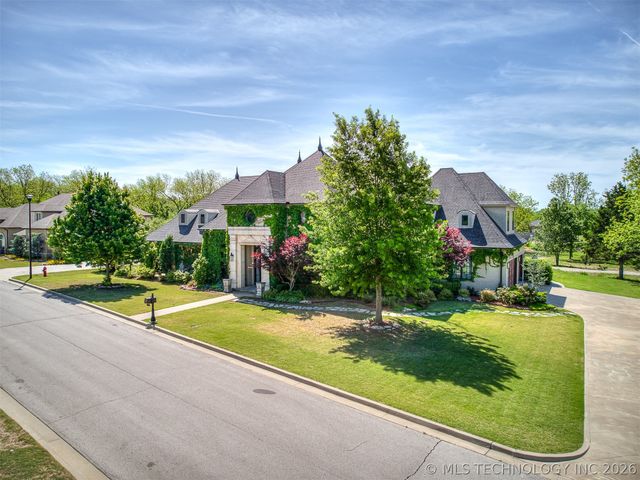 3306 W 68th Street, Tulsa, OK 74132