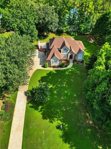 190 Baywatch Circle, Fayetteville, GA 30215