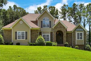 190 Baywatch Circle, Fayetteville, GA 30215