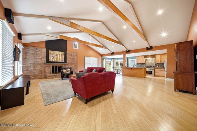 608 Cloverlea Rd, Louisville, KY 40206