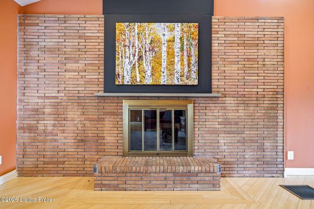 608 Cloverlea Rd, Louisville, KY 40206