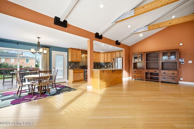 608 Cloverlea Rd, Louisville, KY 40206