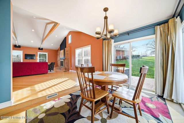 608 Cloverlea Rd, Louisville, KY 40206